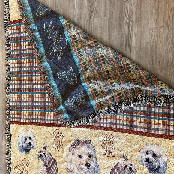 Adorable Maltese Throw Blanket Tapestry with Fringe Puppy Portrait Dog Gift - Picture 5 of 7